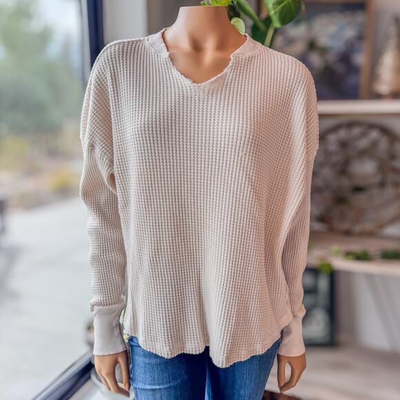OFFLINE by Aerie Wow! Beige Waffle Notch Neck Long Sleeve T-Shirt, Women’s Small - Picture 1 of 9